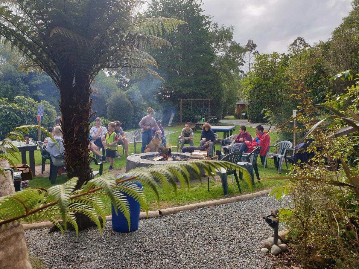 Lake Brunner Country Motel & Holiday Park モアナ エクステリア 写真
